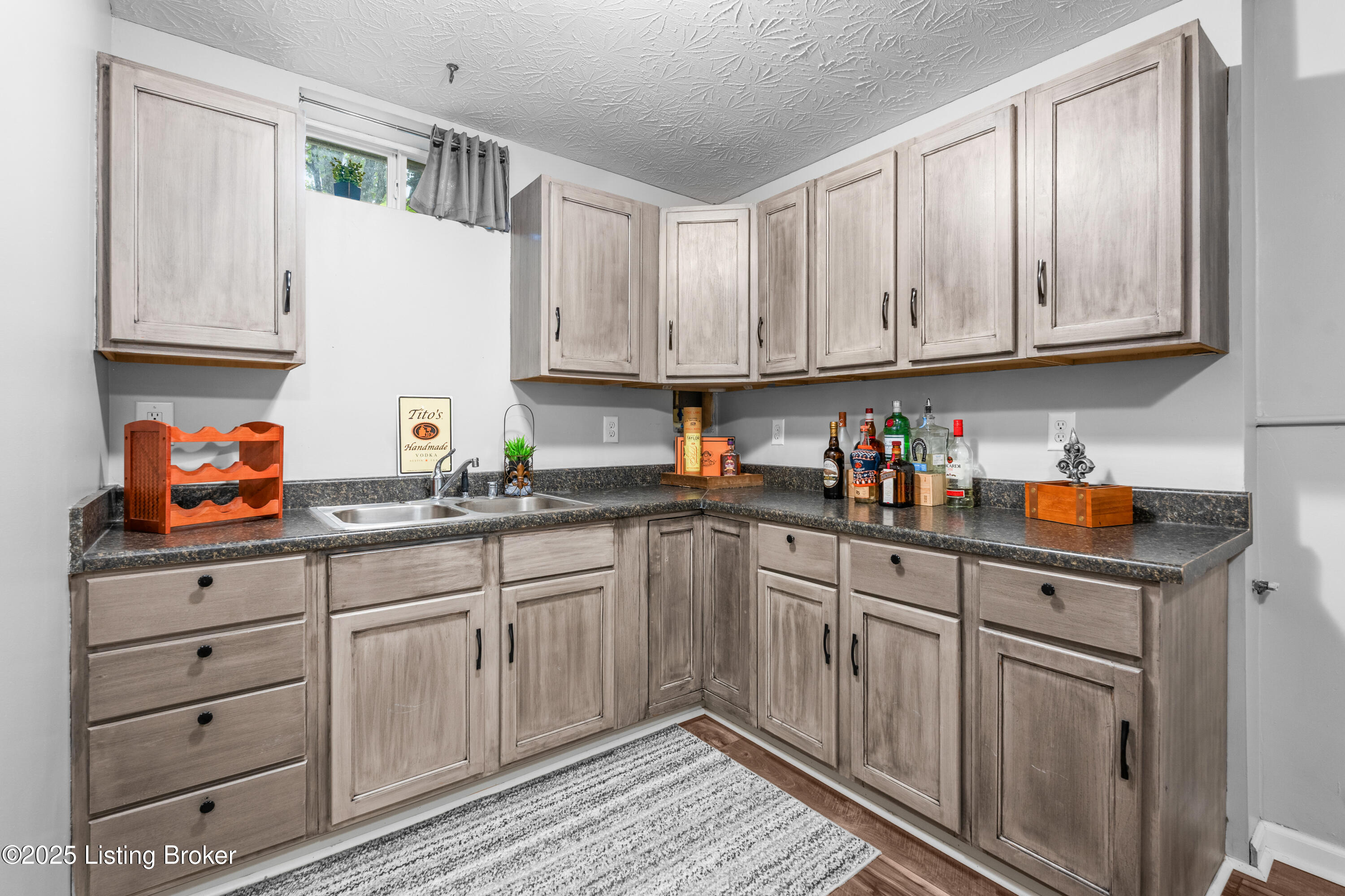 1009 Cherry Ridge Run