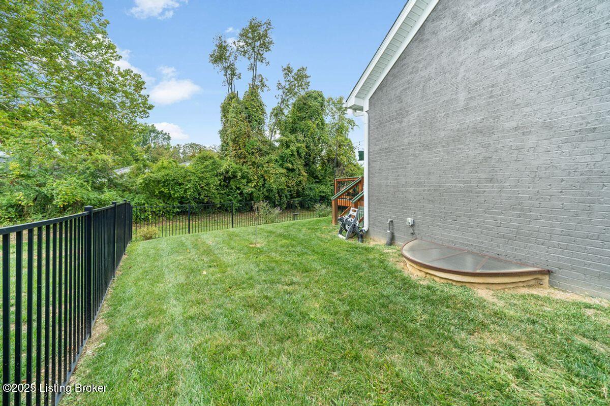 3404 Stara Ct