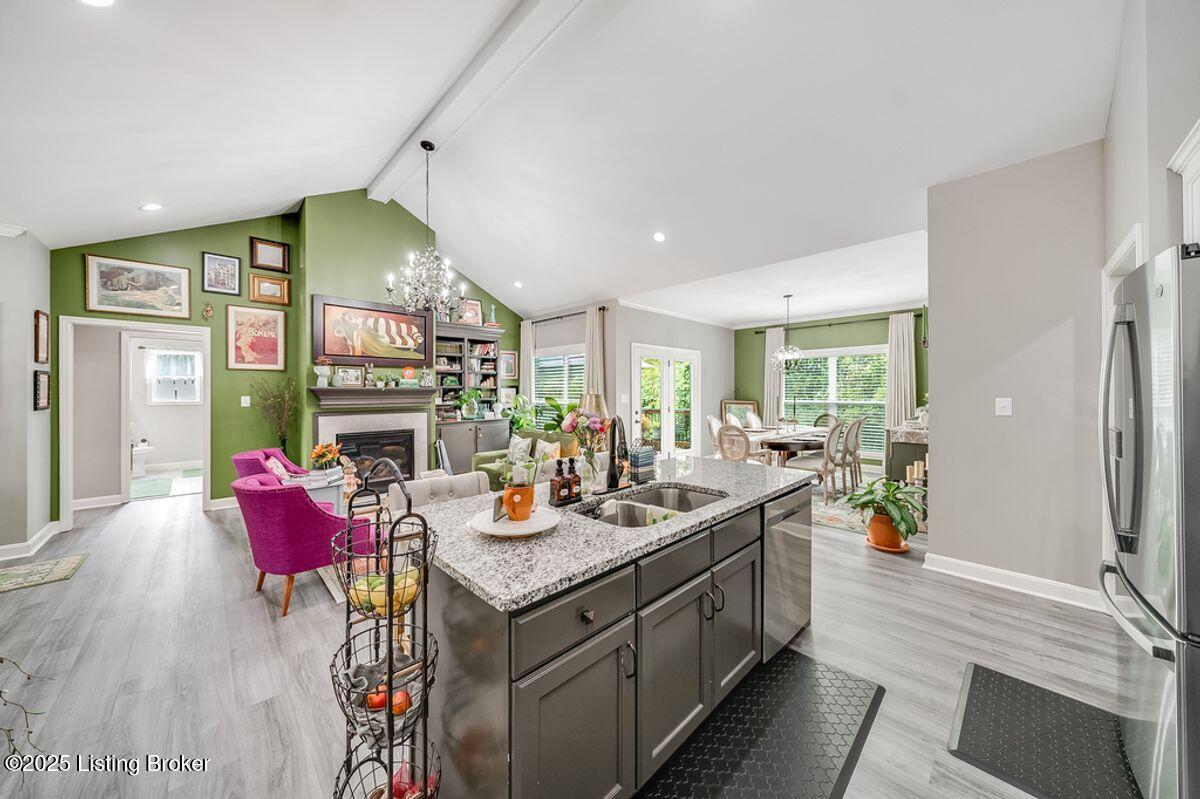 3404 Stara Ct