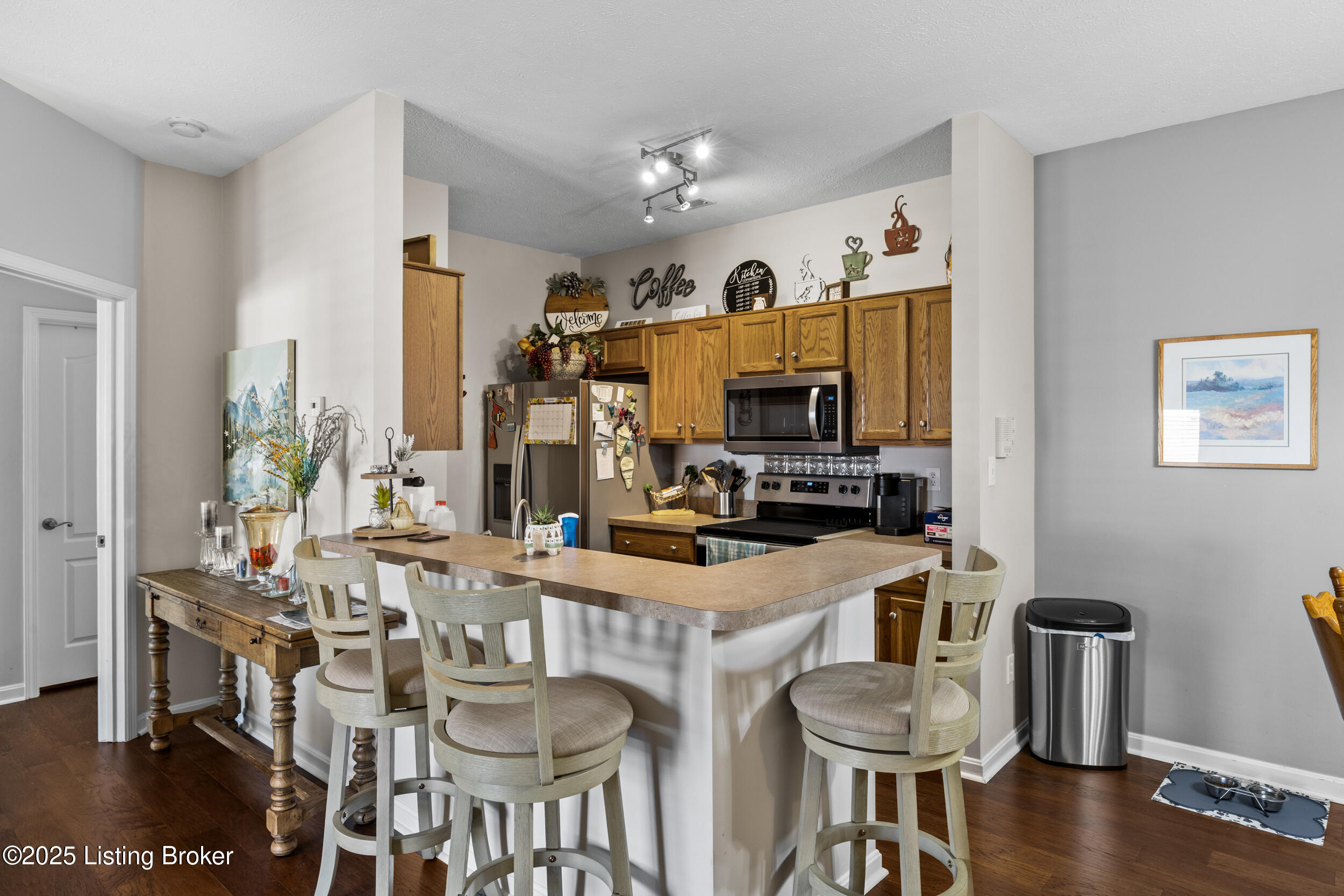 8002 Magnolia Ridge Ct 103