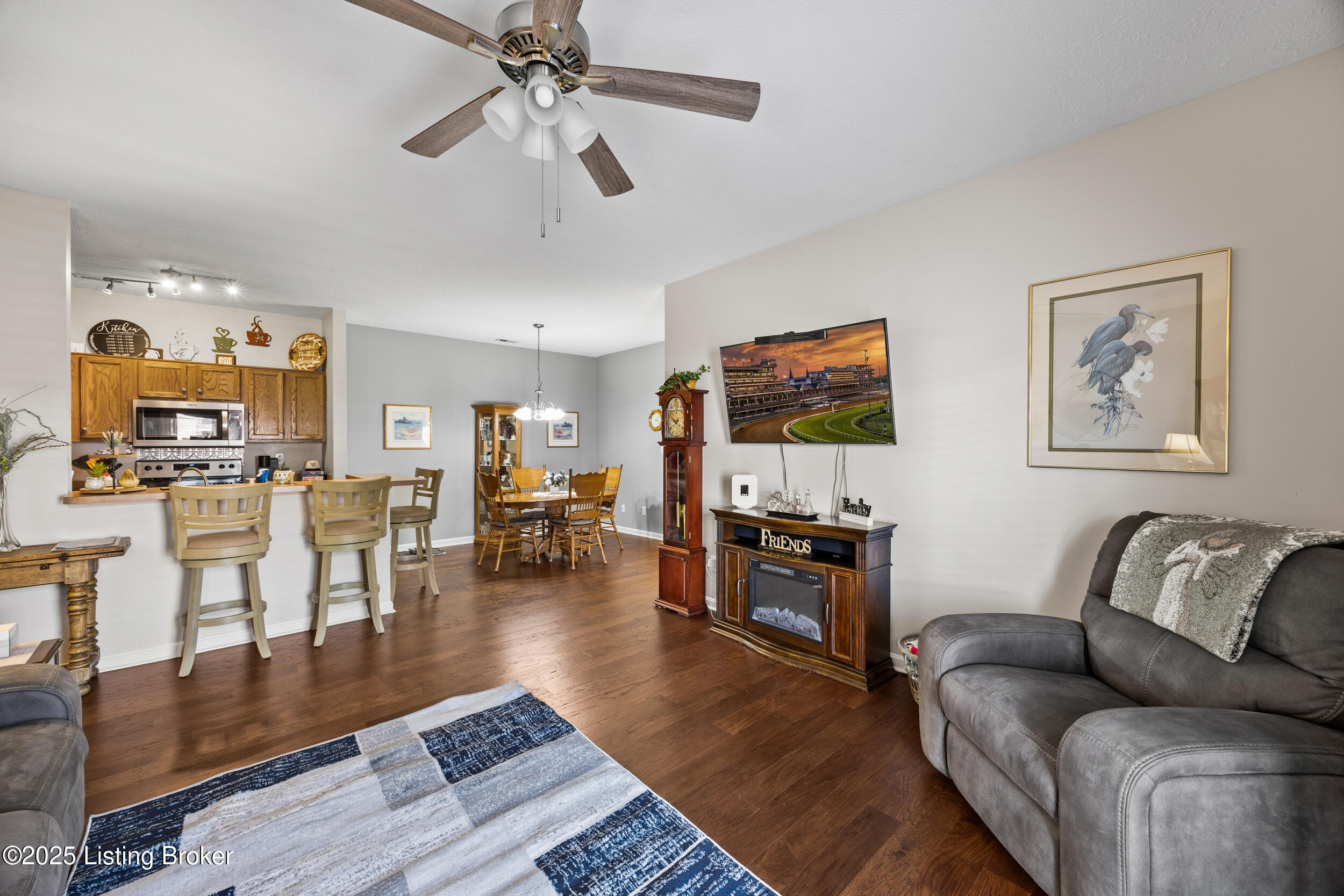 8002 Magnolia Ridge Ct 103