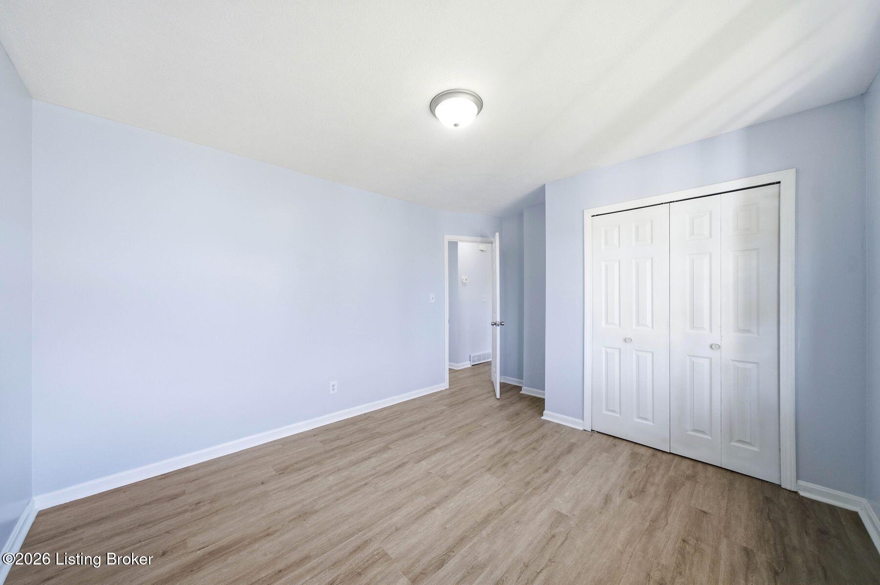 5917 Whispering Hills Blvd