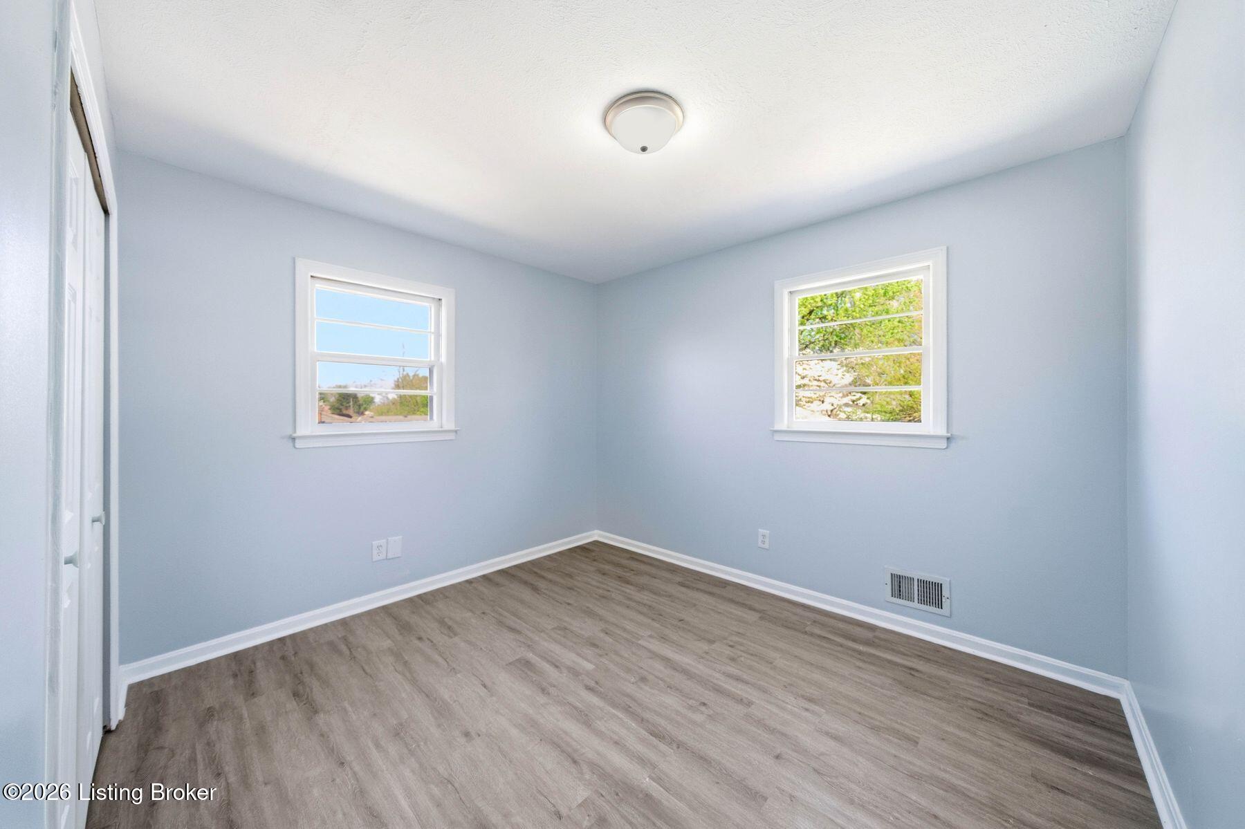 5917 Whispering Hills Blvd