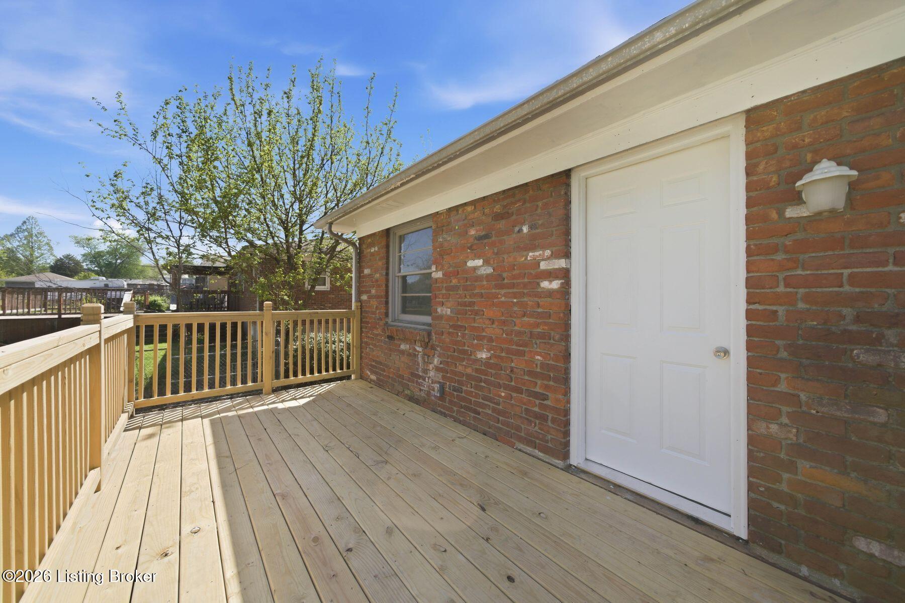 5917 Whispering Hills Blvd