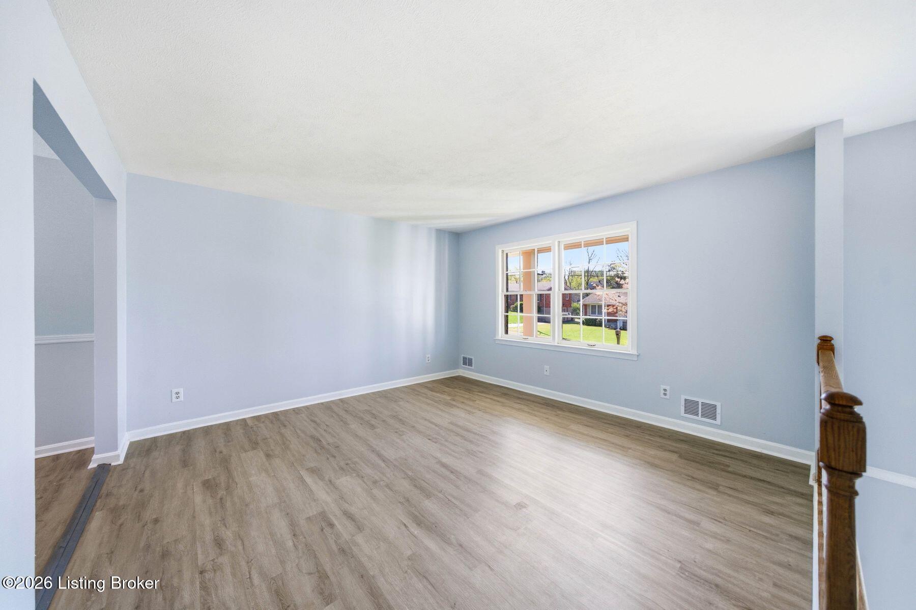 5917 Whispering Hills Blvd