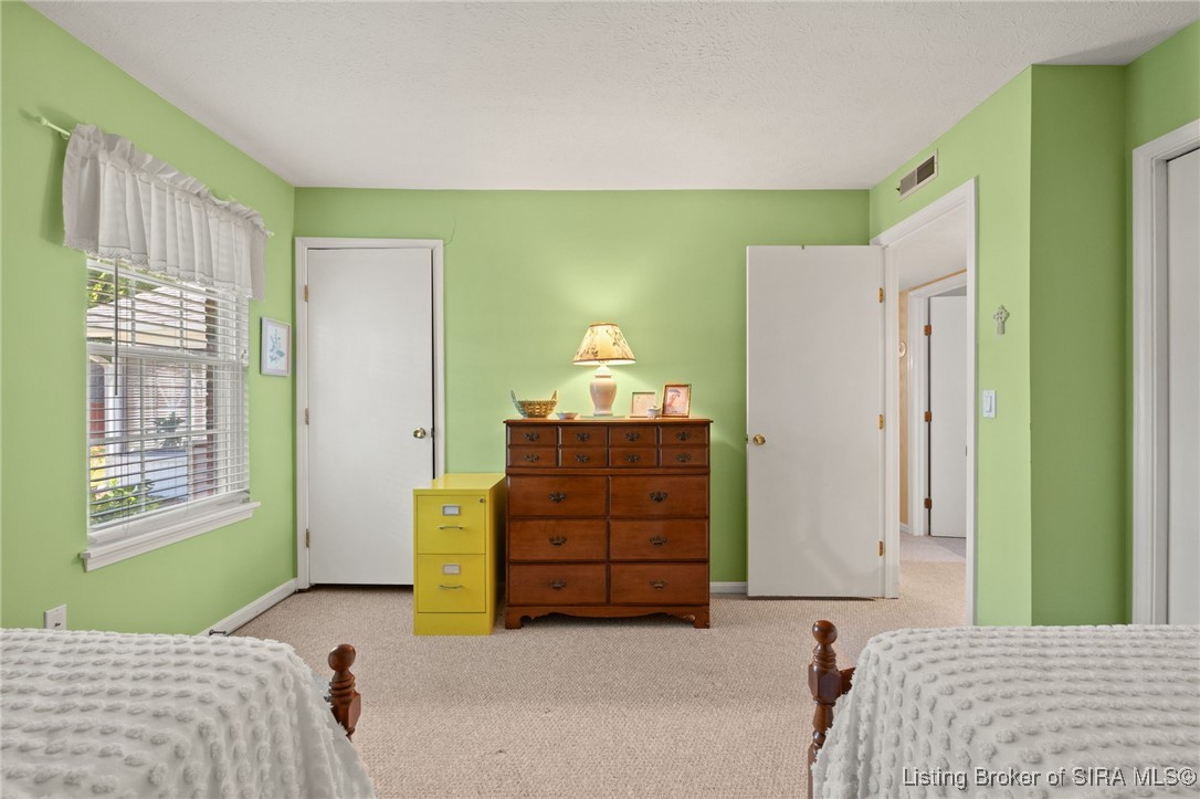 2304 Dunbar Drive