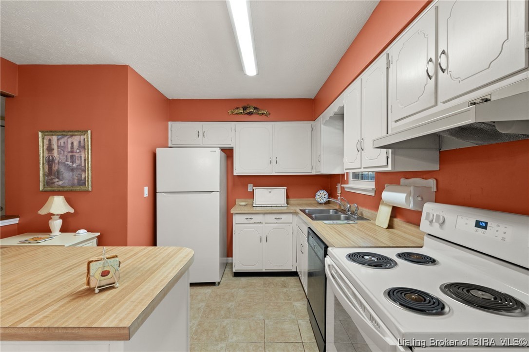 2304 Dunbar Drive