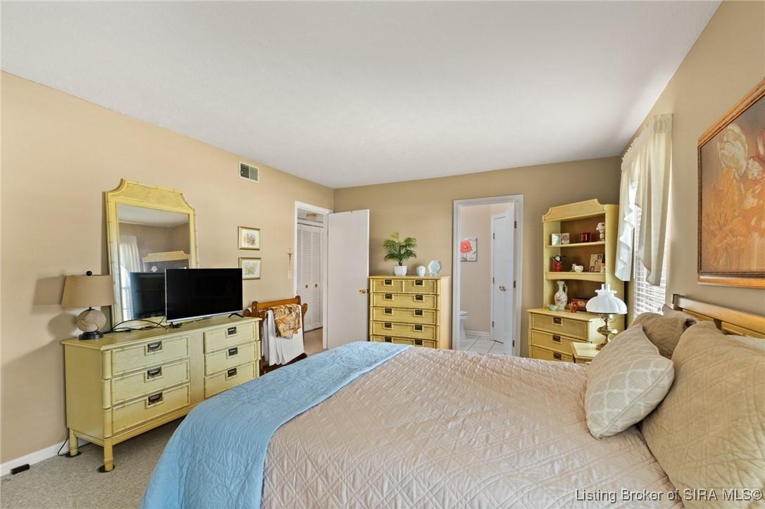 2304 Dunbar Drive