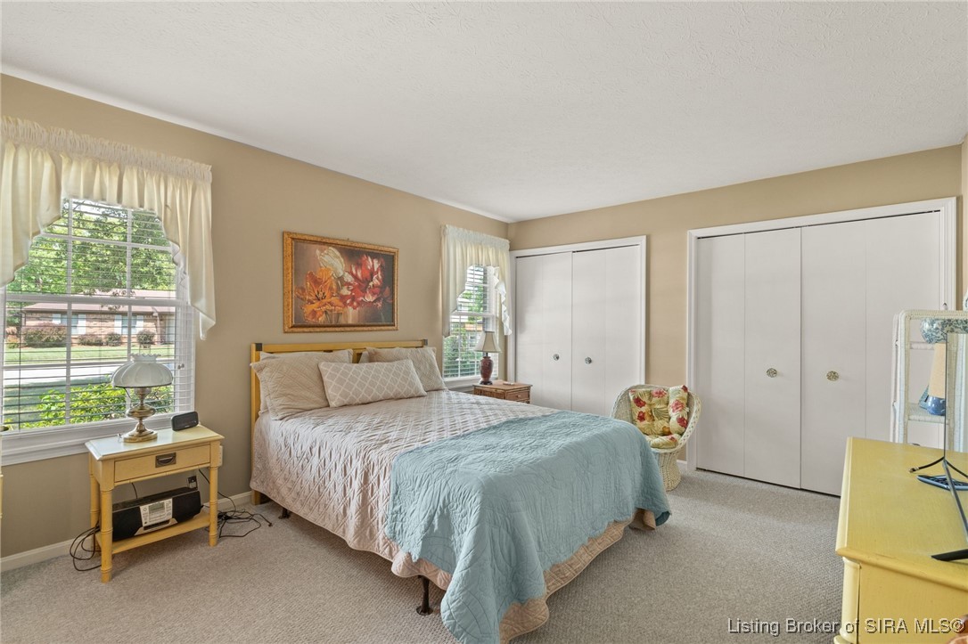2304 Dunbar Drive
