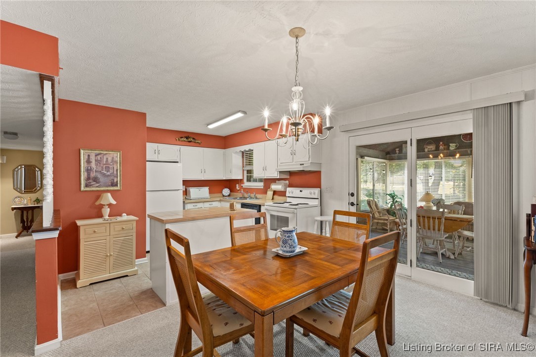 2304 Dunbar Drive