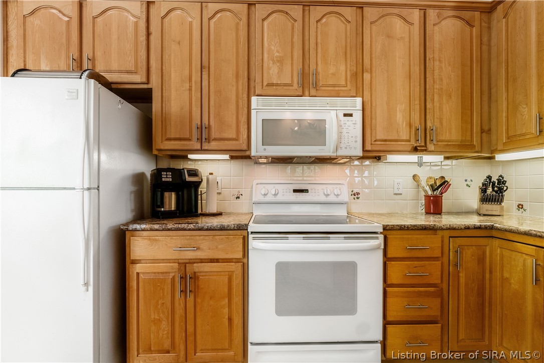 3008 Wolf Lake Boulevard