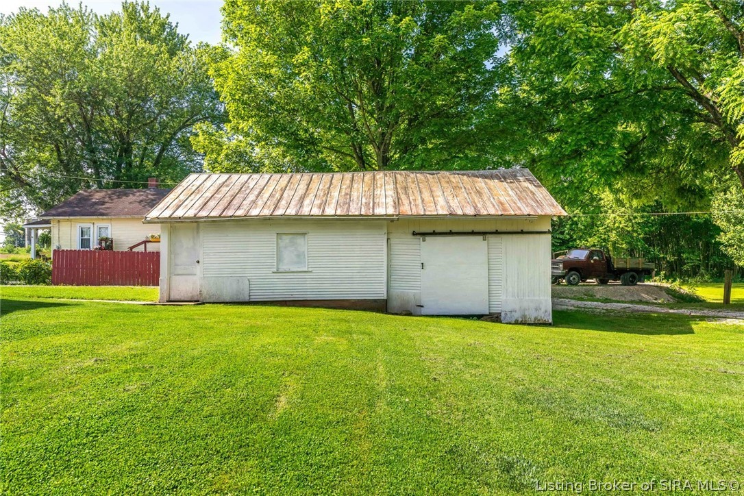 11405 Highway 135 NE