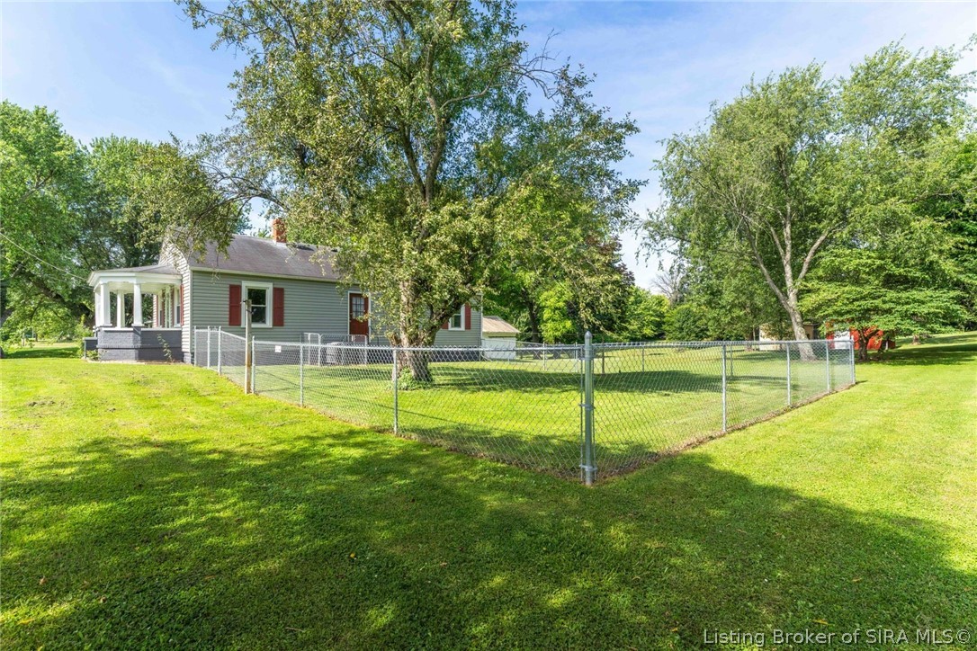 11405 Highway 135 NE