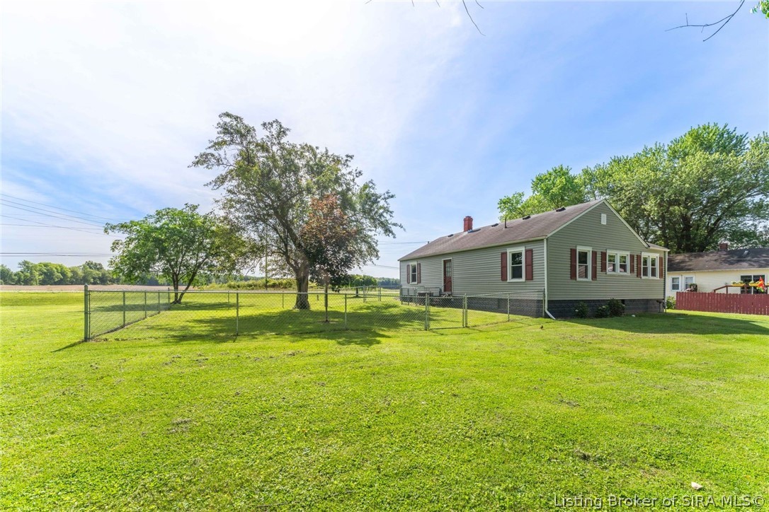 11405 Highway 135 NE