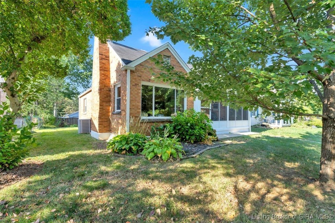 615 Terrace Court