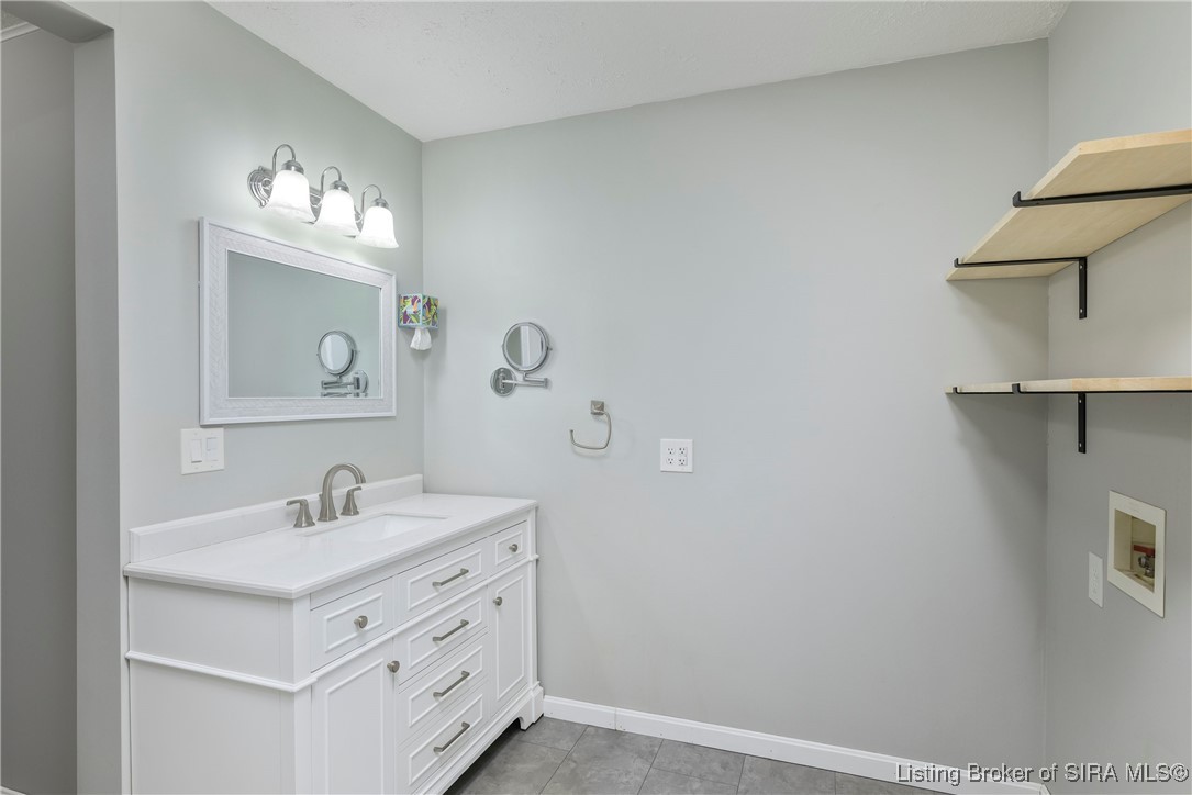 3860 Corydon Ramsey Road NW