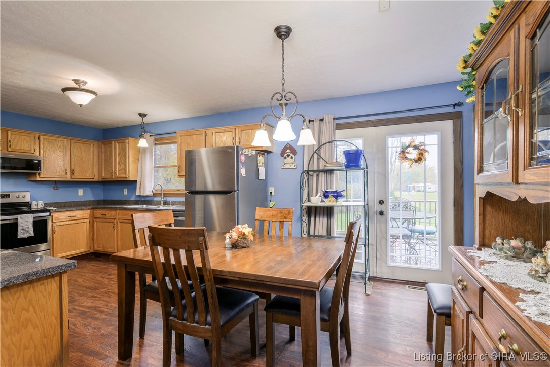 10075 E Blue River Road
