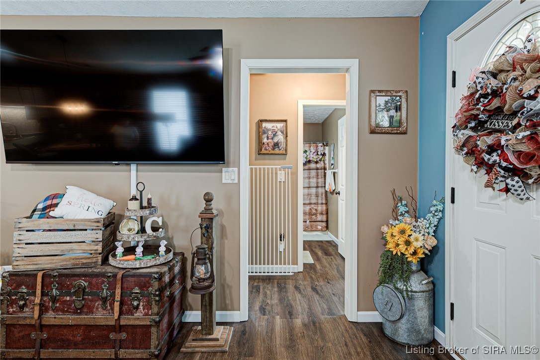 108 Hillside Circle