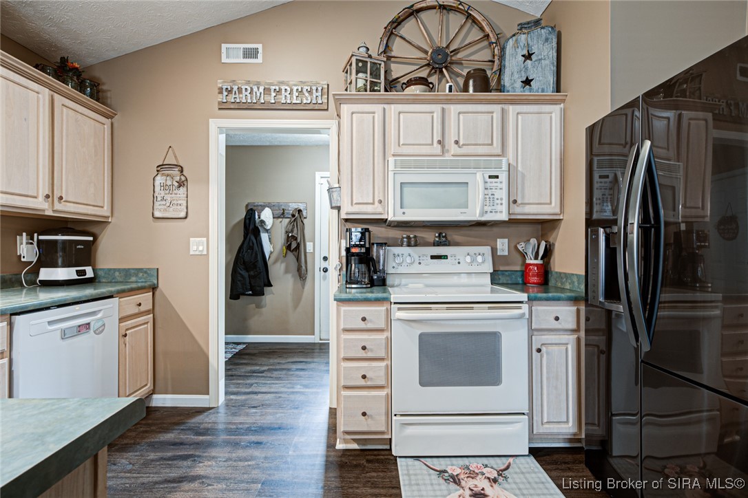 108 Hillside Circle