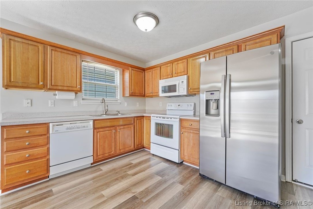 3812 Davis Drive