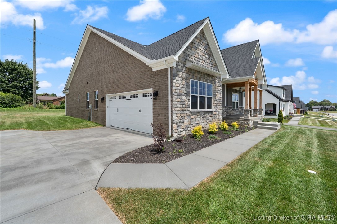 8128 Farming Way