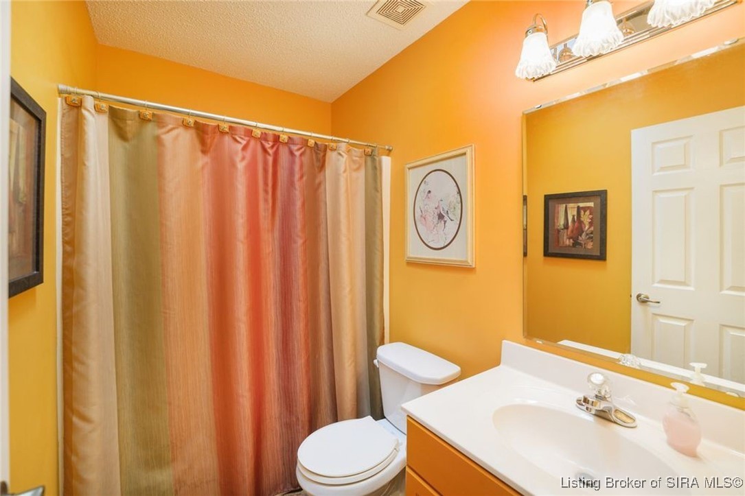 3417 Christopher Trail