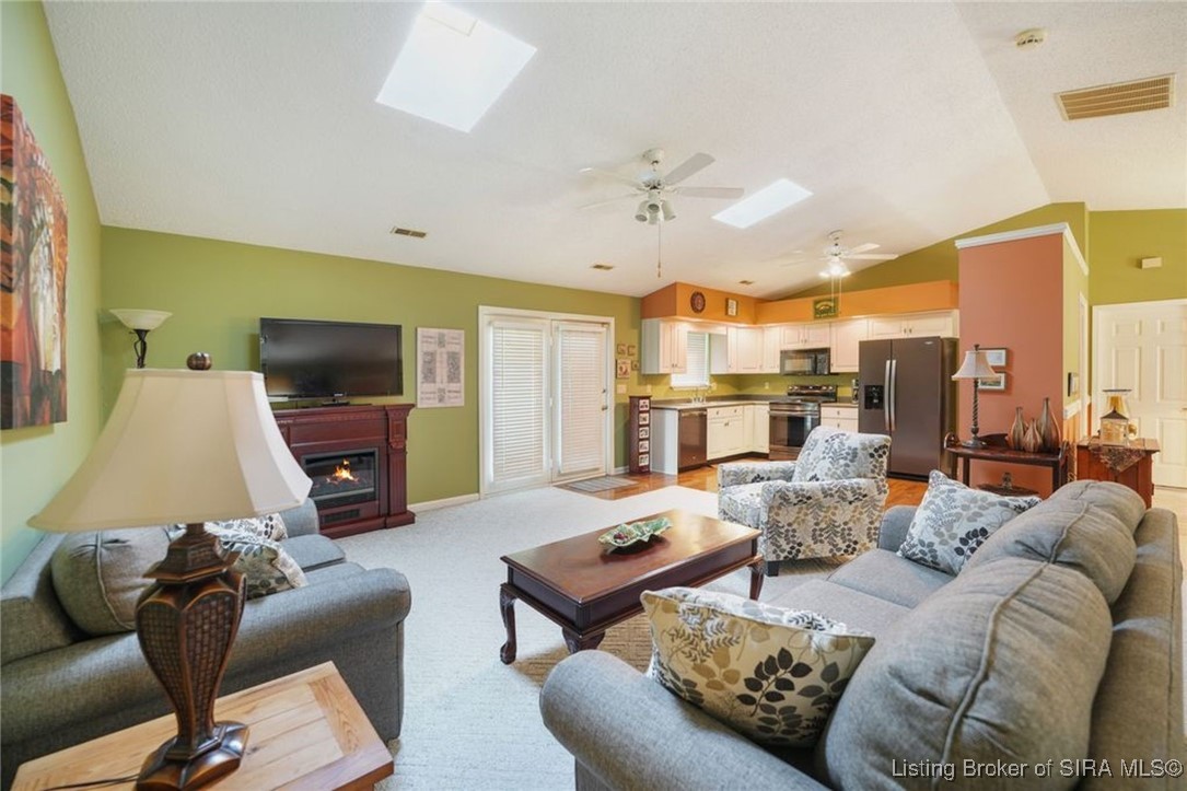 3417 Christopher Trail