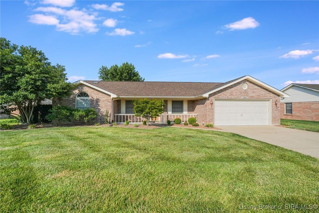 3417 Christopher Trail