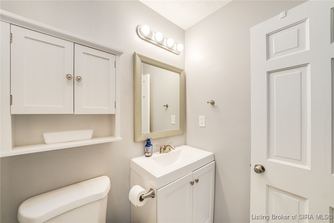 2350 Ridge Crest Drive NE