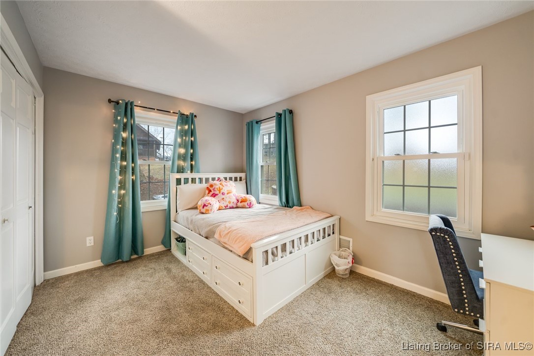 2350 Ridge Crest Drive NE