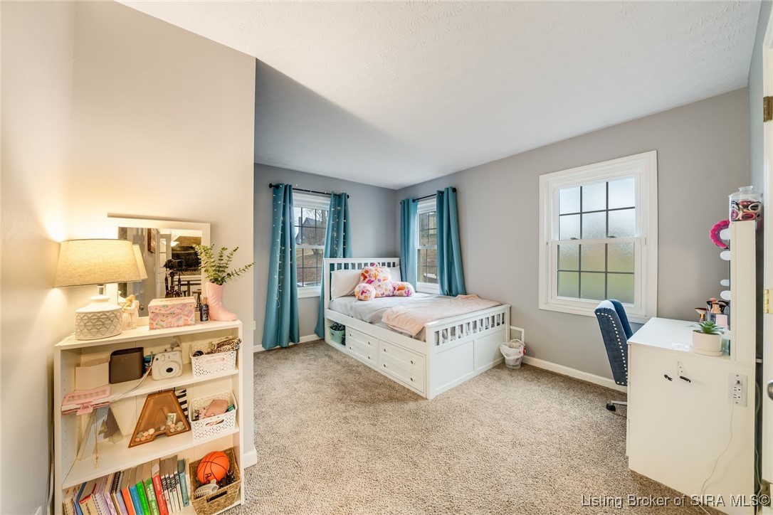 2350 Ridge Crest Drive NE