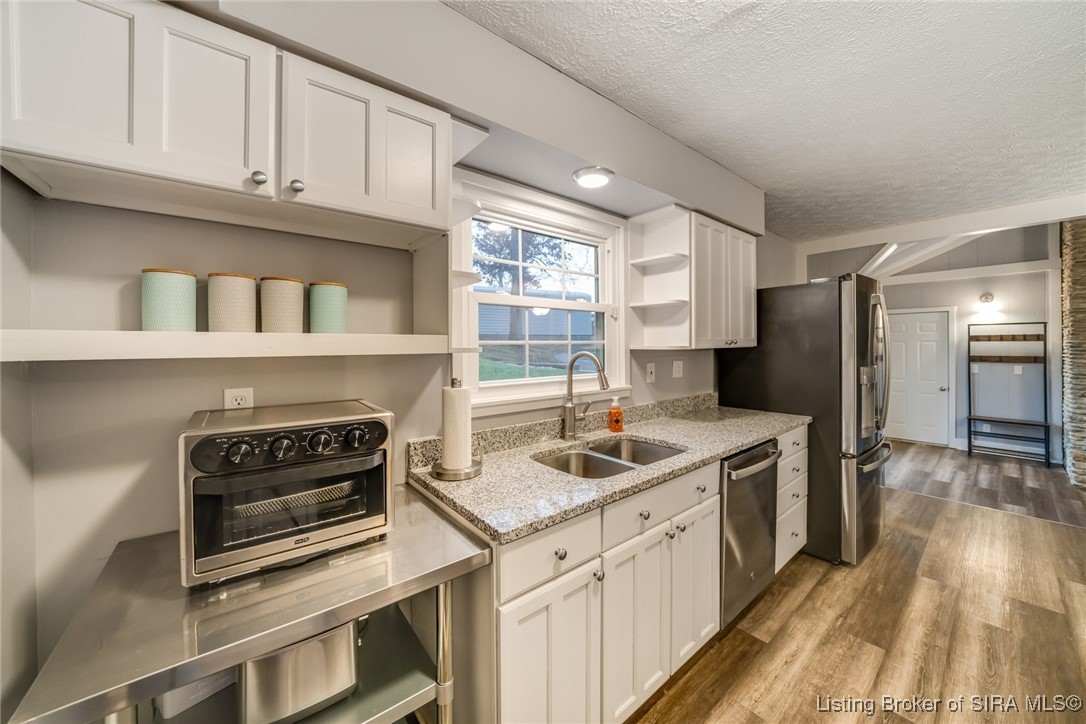 2350 Ridge Crest Drive NE