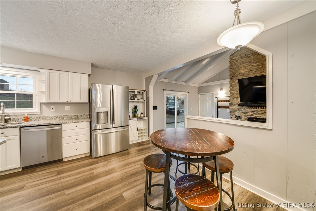 2350 Ridge Crest Drive NE