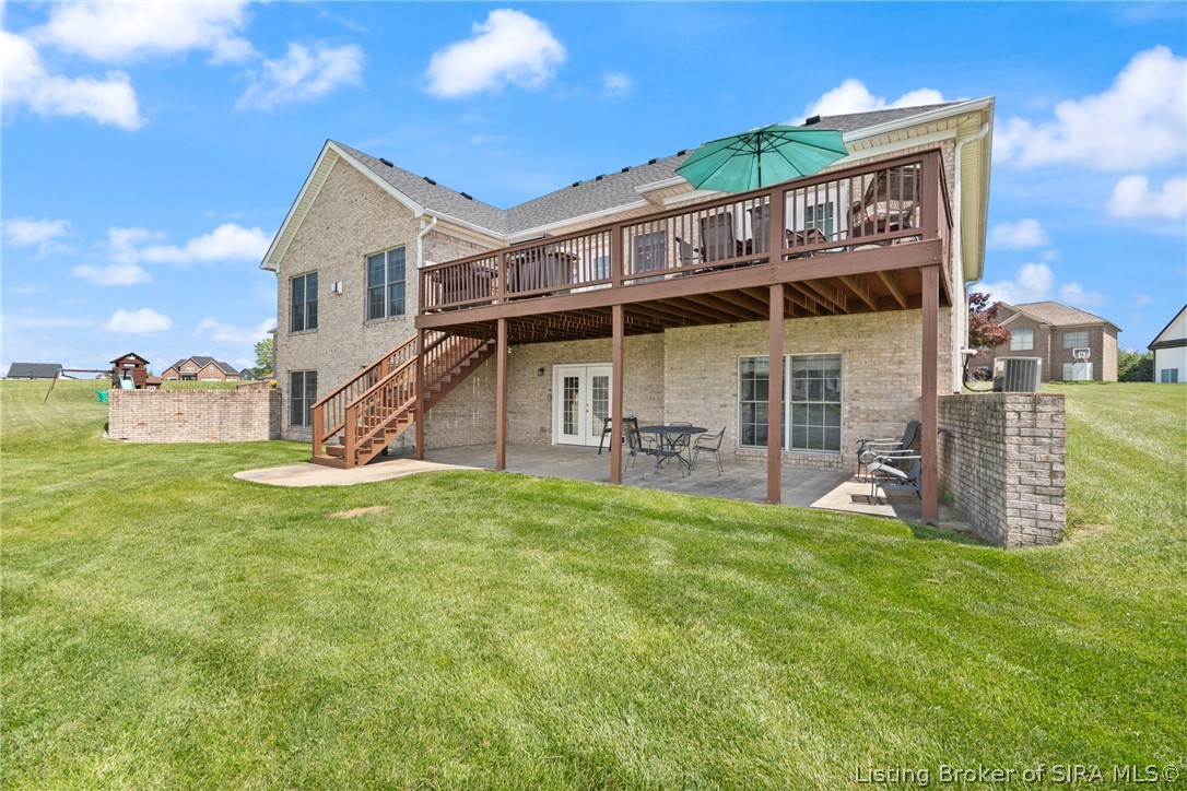 3104 Island Court