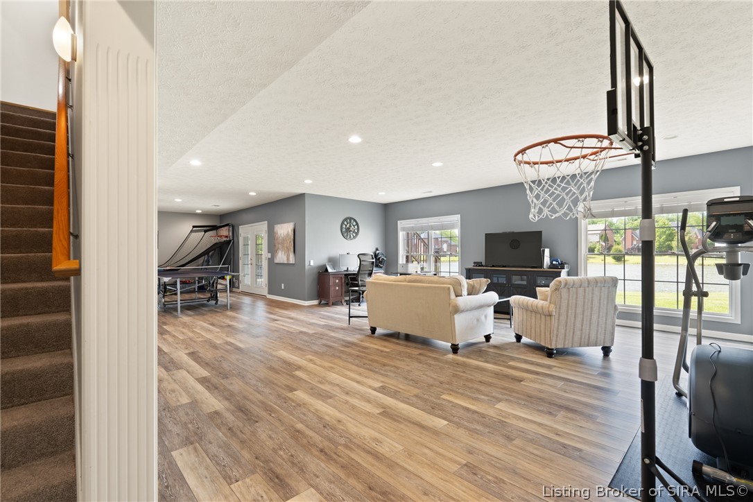3104 Island Court