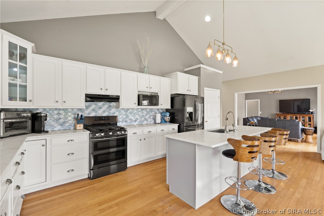 3104 Island Court