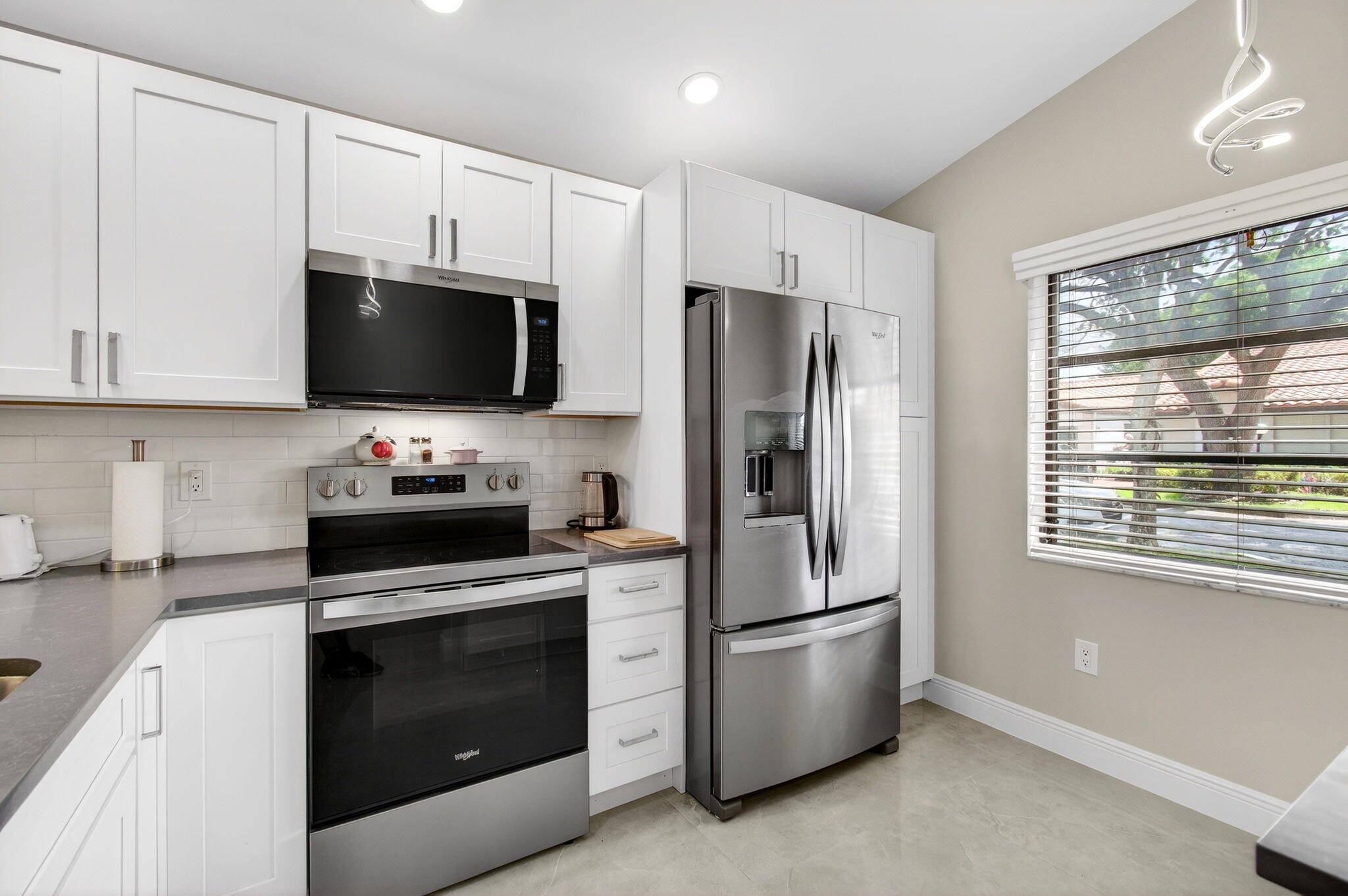 6175 Kings Gate Circle