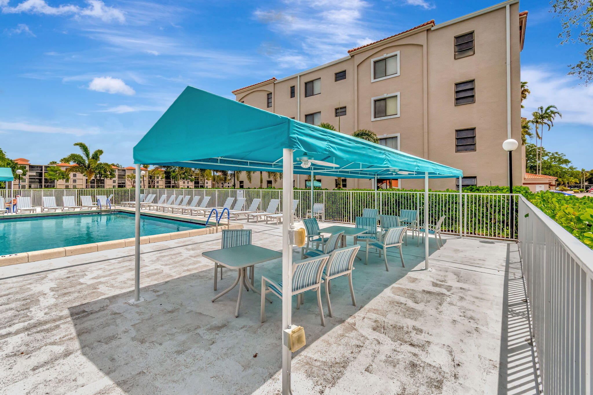 6175 Kings Gate Circle