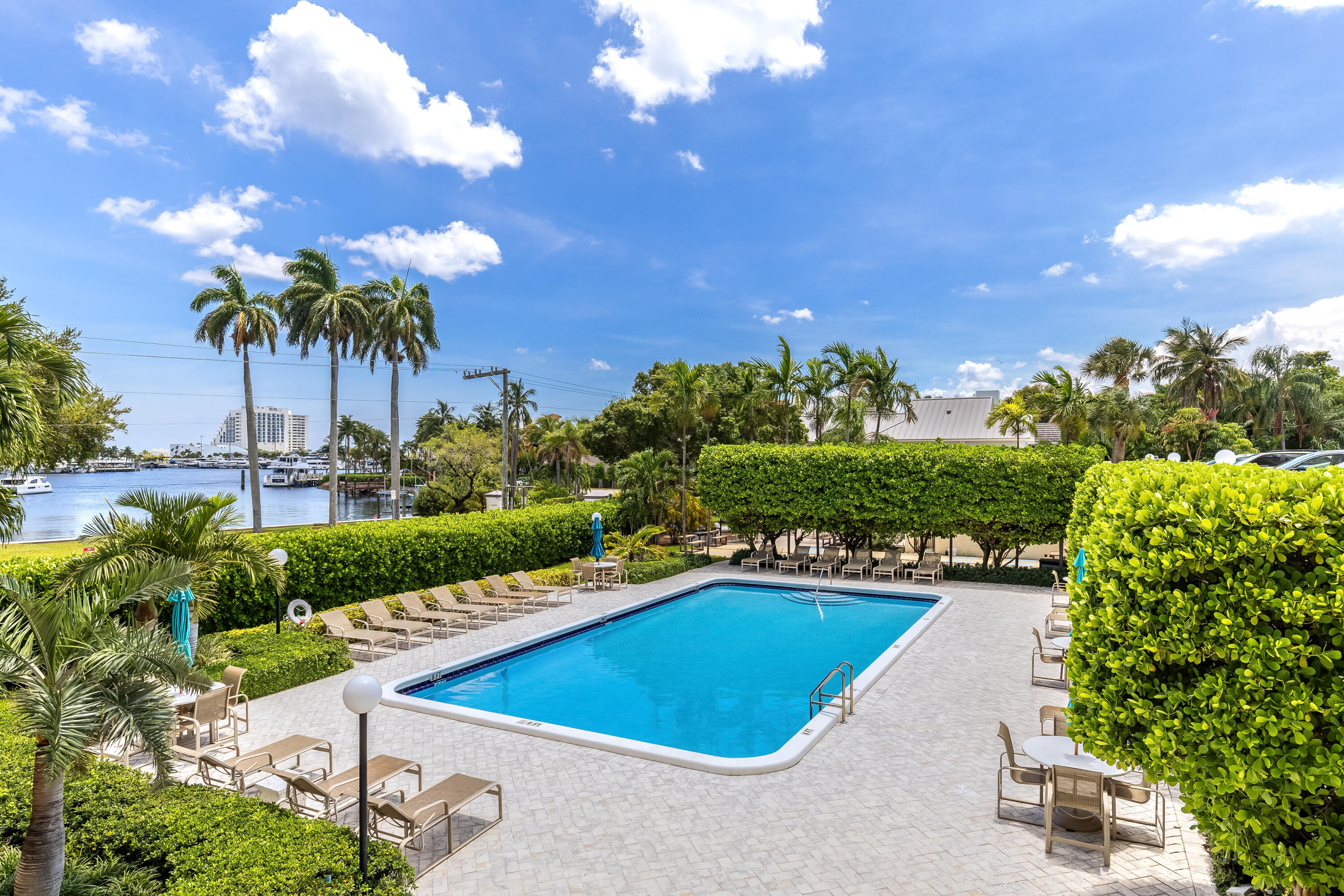 2500 E Las Olas Boulevard 1505
