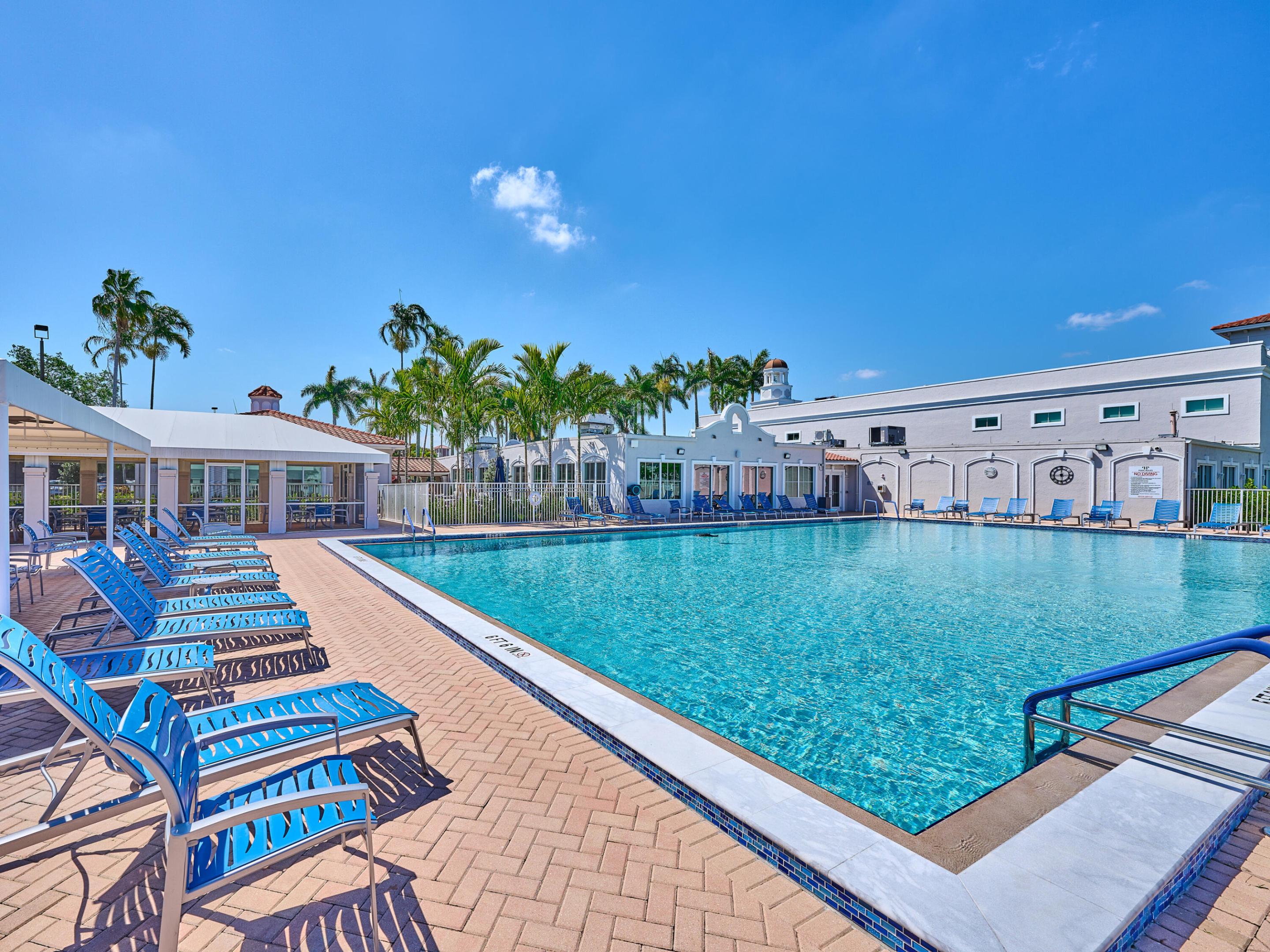 6193 Pointe Regal Circle 306
