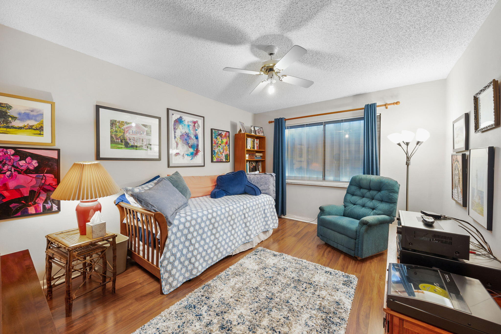 5625 Lakeview Mews Court