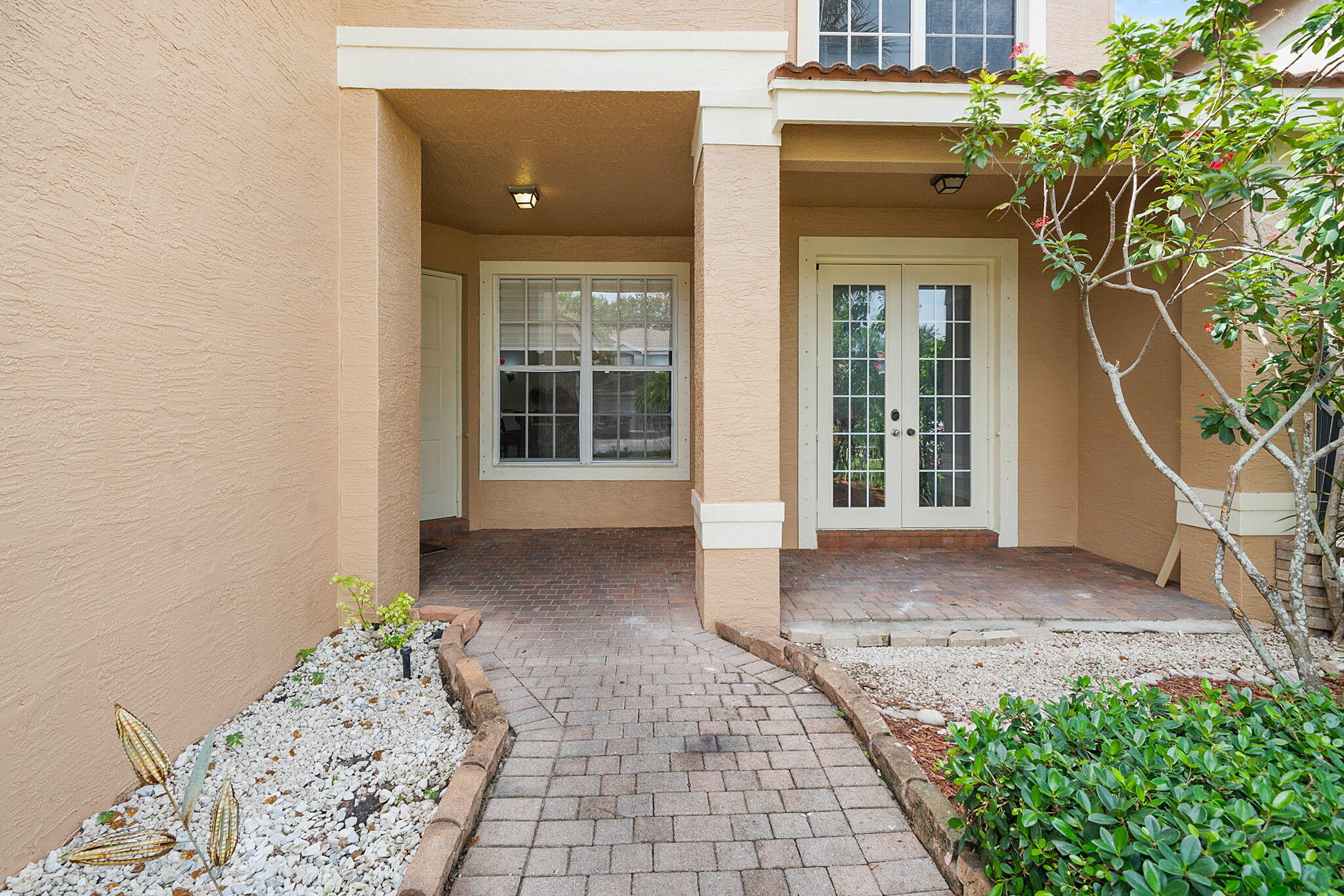 5065 Nautica Lake Circle