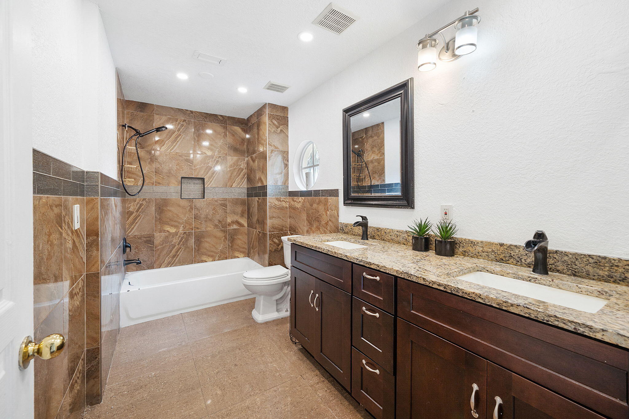 5065 Nautica Lake Circle