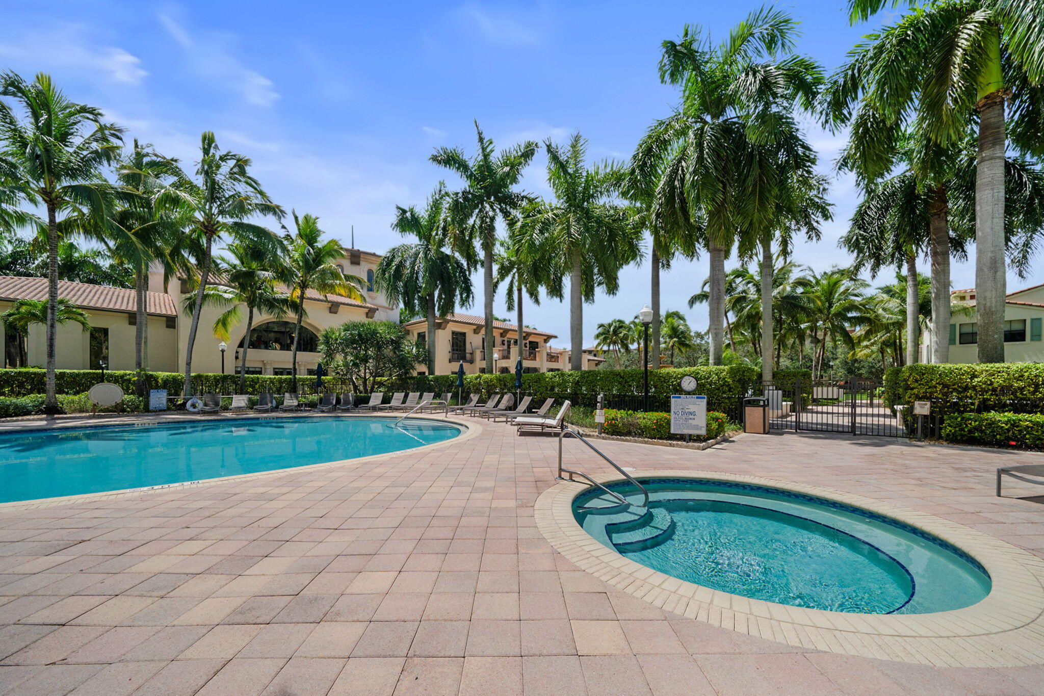 2900 NW 125th Avenue 3-417