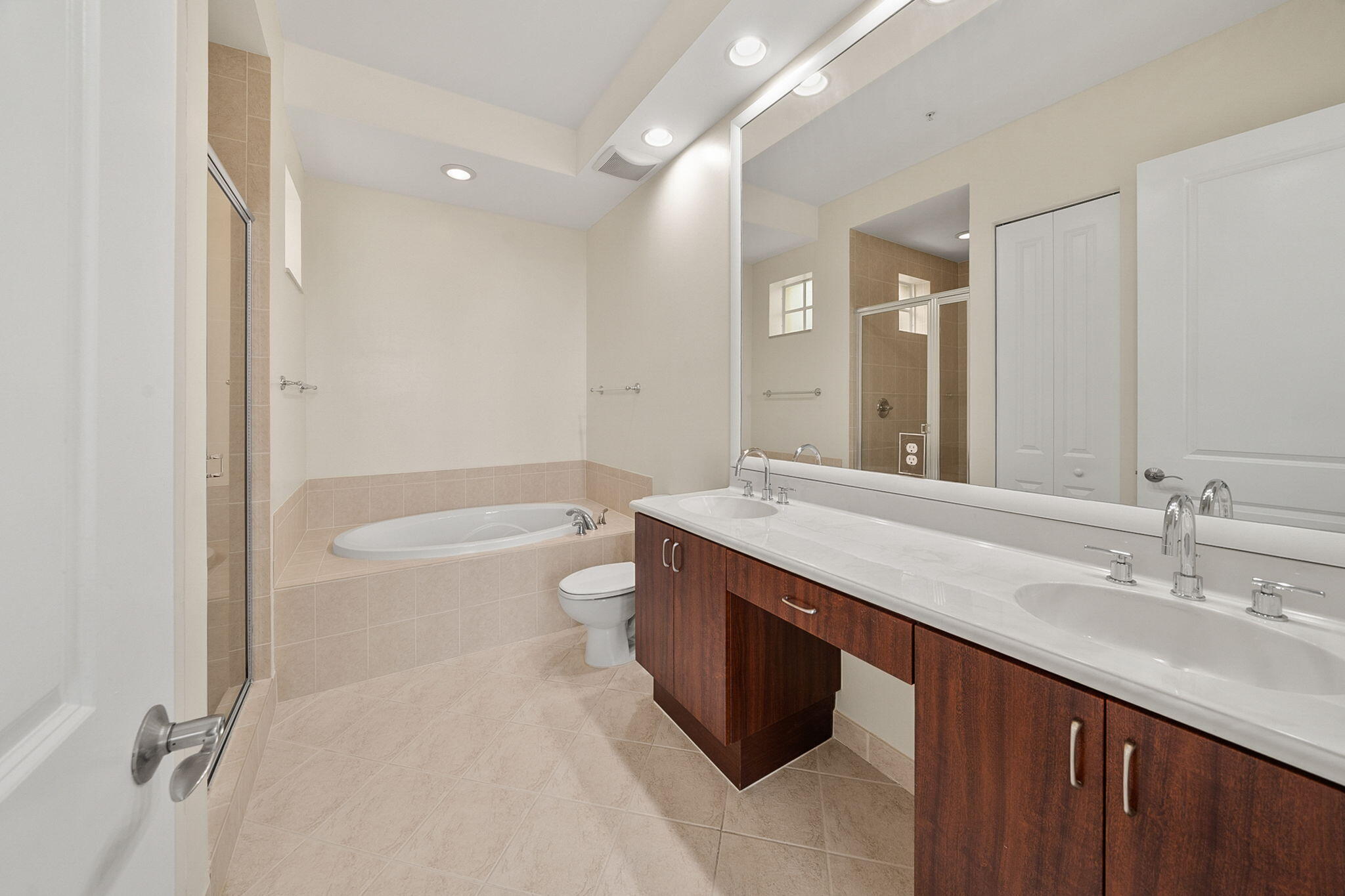 2900 NW 125th Avenue 3-417