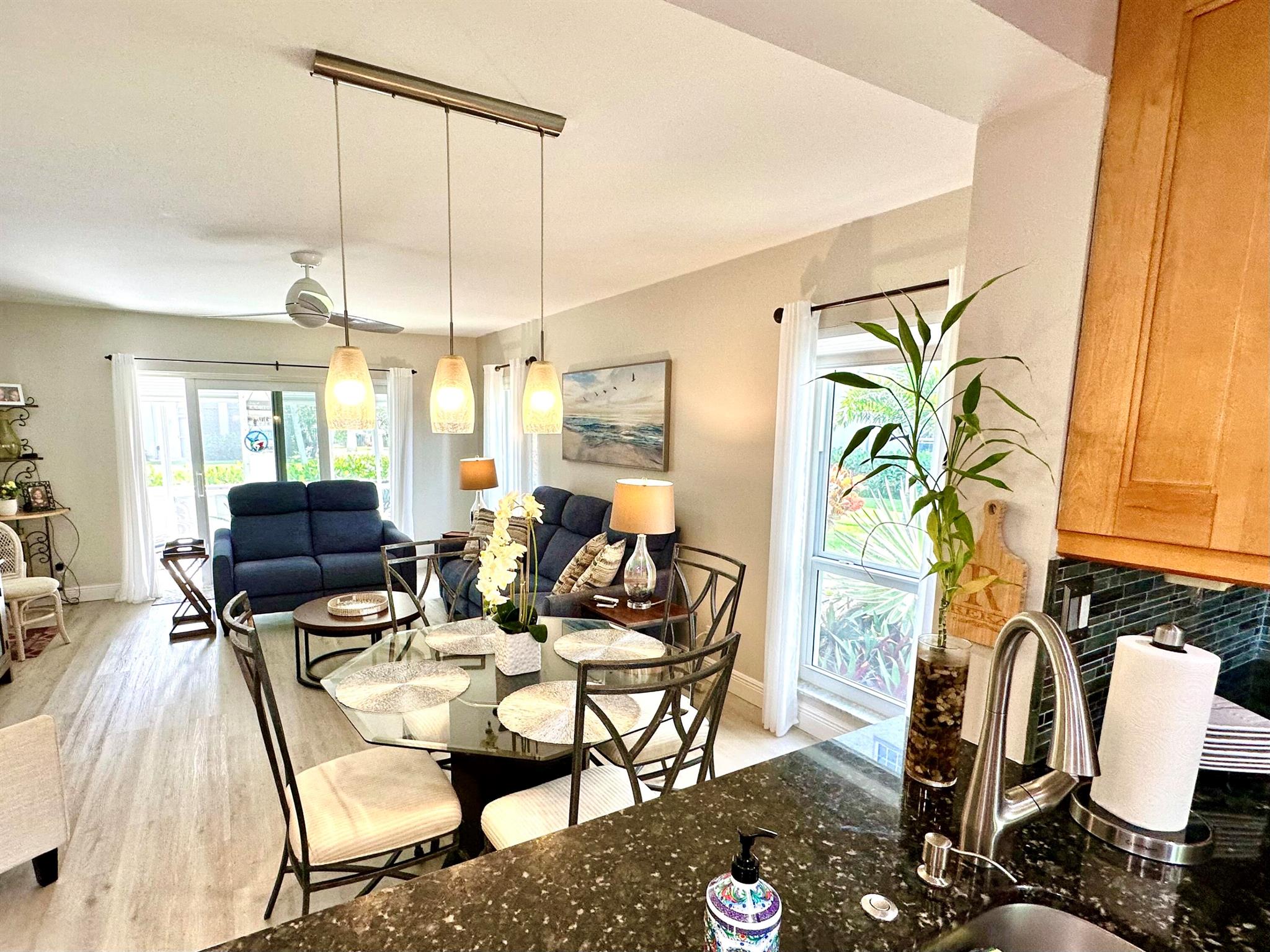 250 NE 20th Street 1090