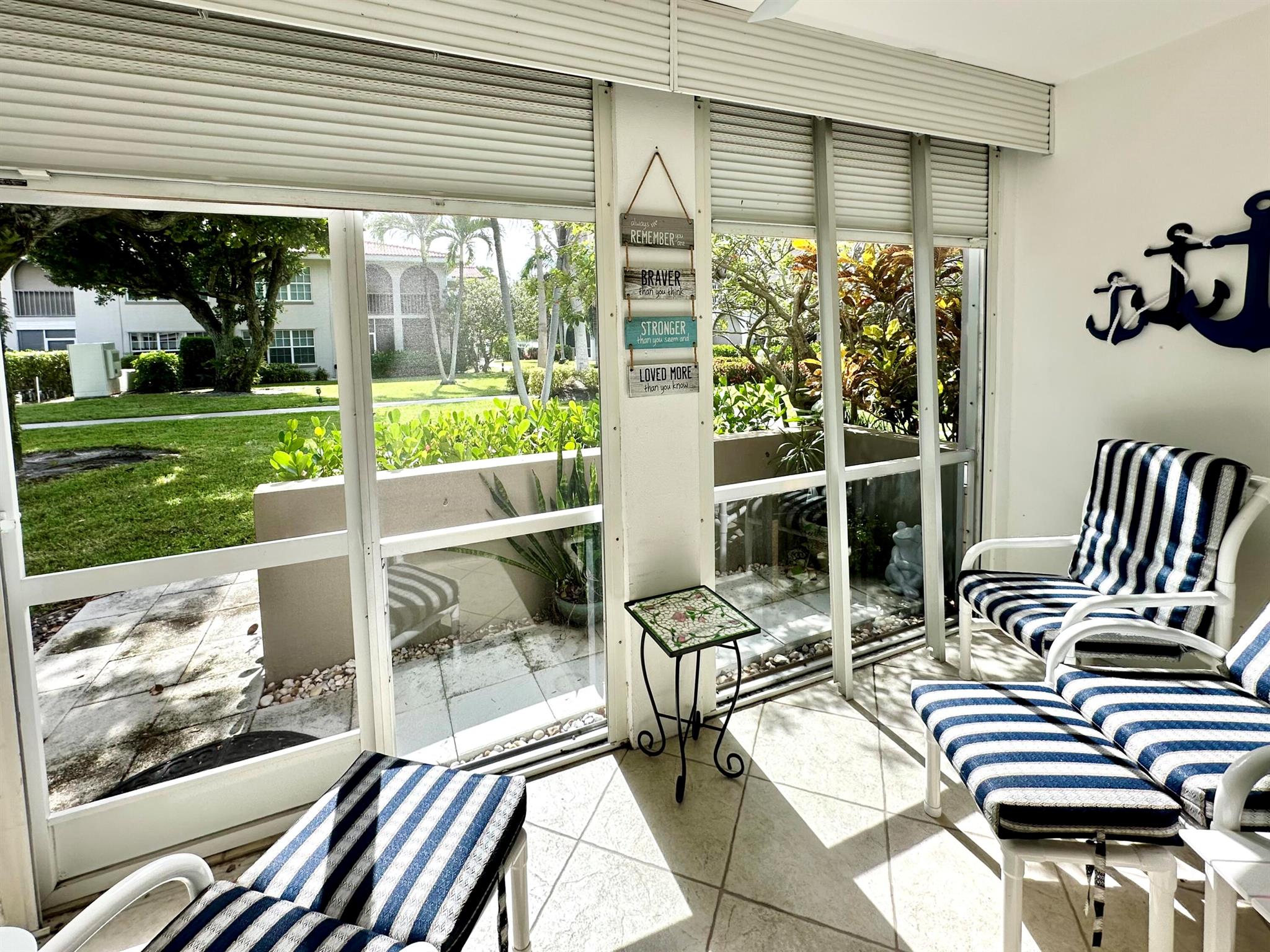 250 NE 20th Street 1090