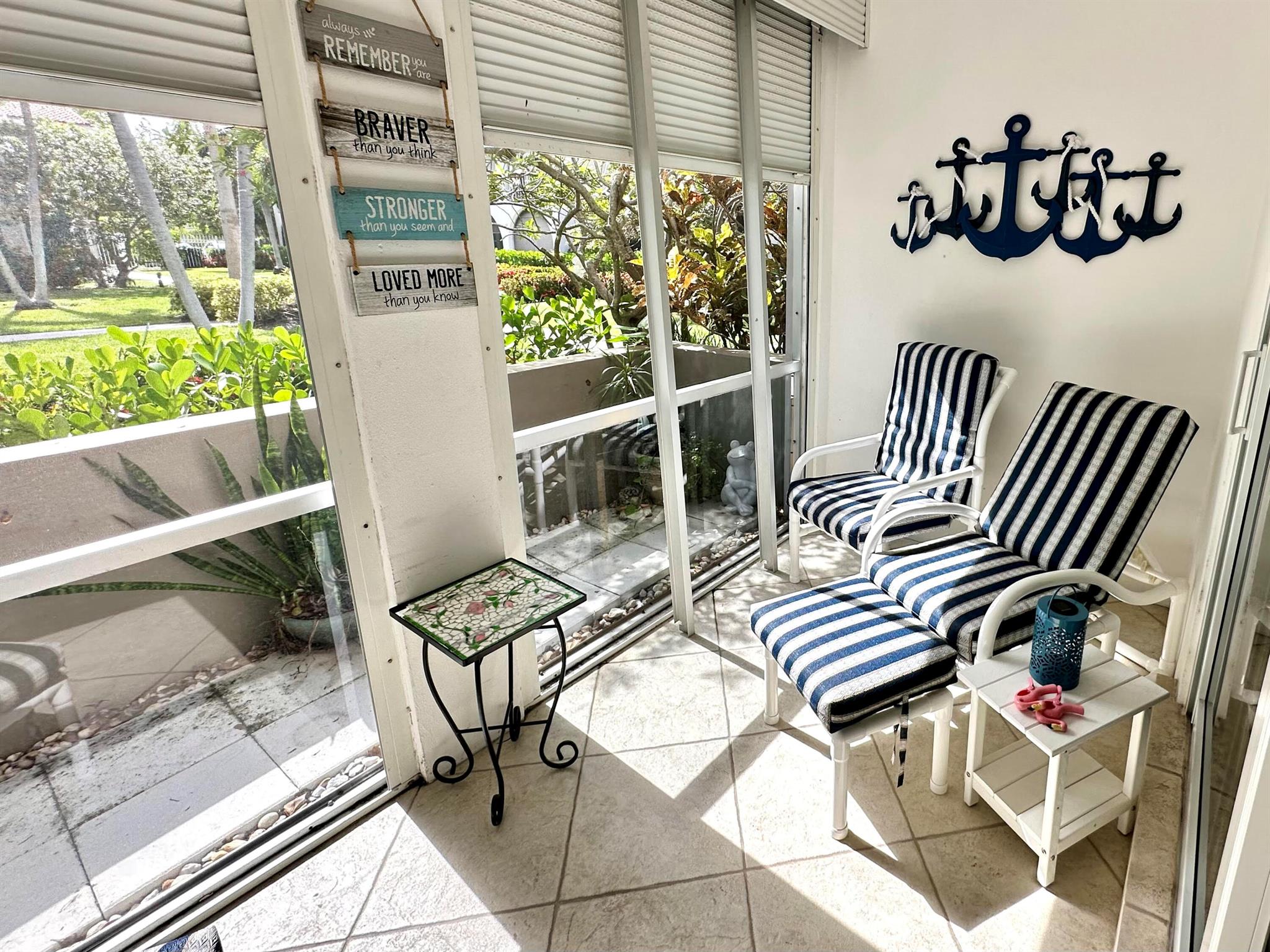 250 NE 20th Street 1090