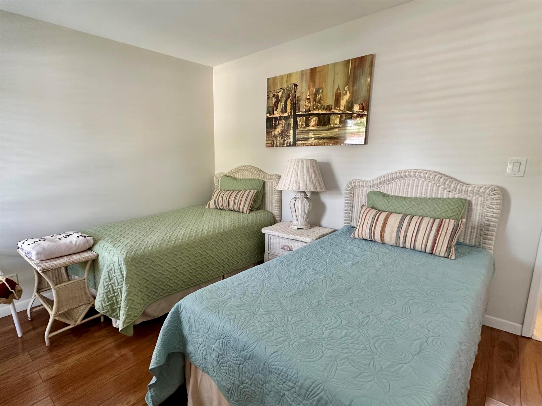 250 NE 20th Street 1090