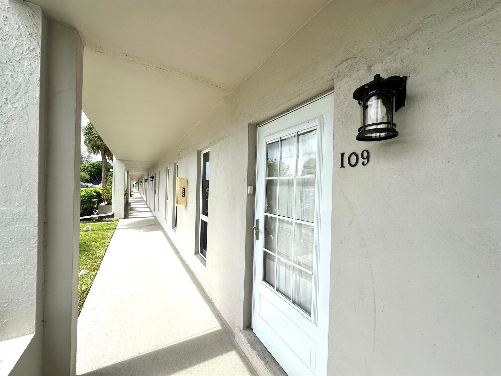 250 NE 20th Street 1090